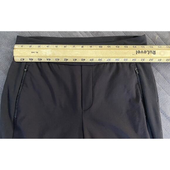 Athleta Black Sz 8 Headlands Hybrid Trekk Jogger Vertical Pockets Flaw No Tie - Picture 9 of 10